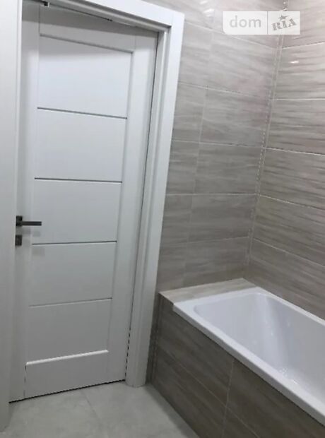 Комната в Хмельницком, на шоссе Старокостянтиновское в районе Выставка на продажу фото 1 Комната в Хмельницком, на шоссе Старокостянтиновское в районе Выставка на продажу фото 1