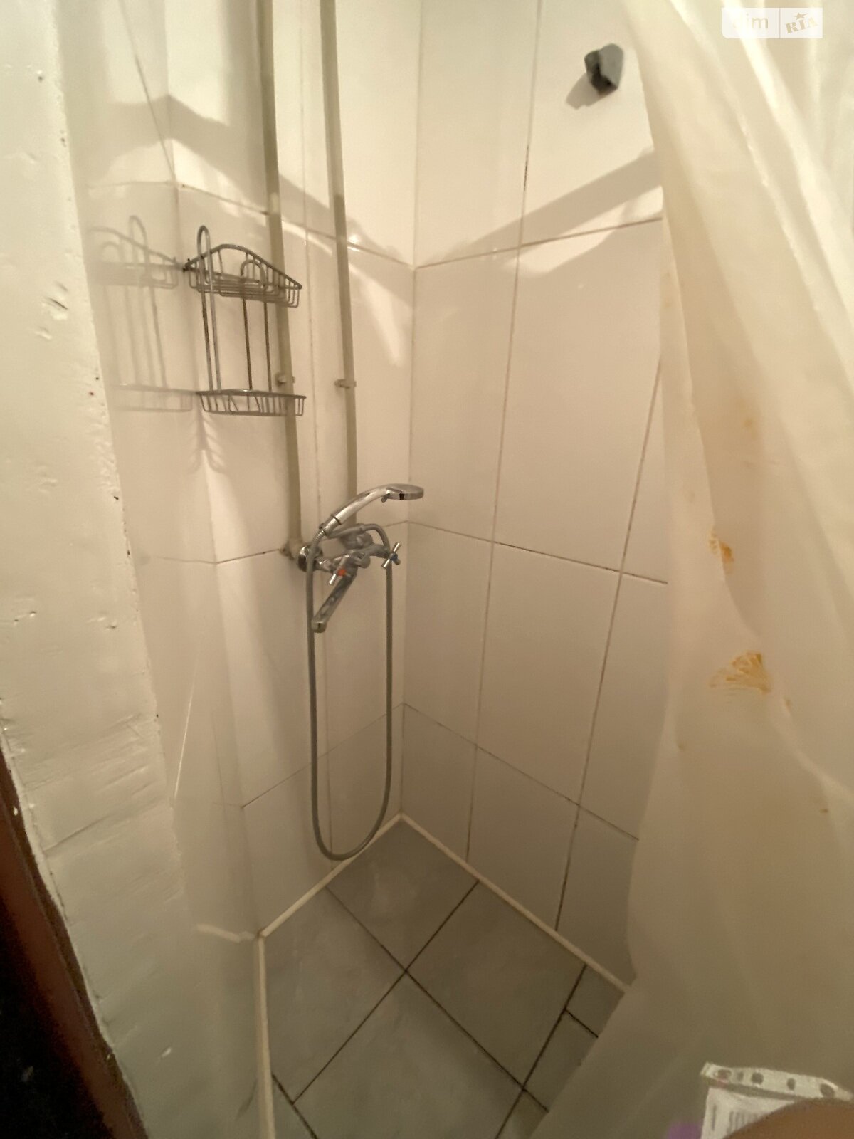 Кімната в Хмельницькому на вул. Свободи 14А, кв. 11 в районі Виставка на продаж фото 1 Кімната в Хмельницькому на вул. Свободи 14А, кв. 11 в районі Виставка на продаж фото 1