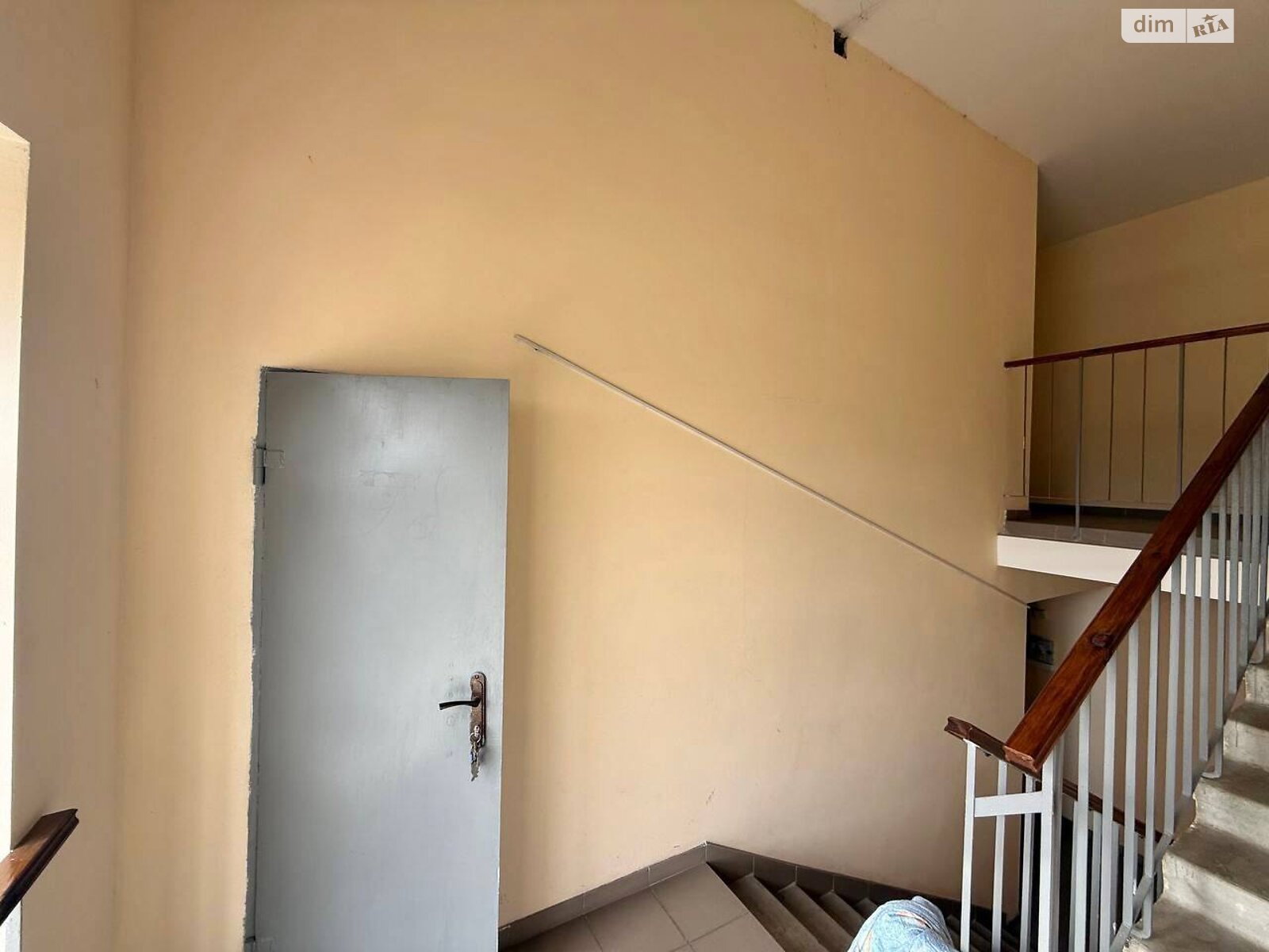 Комната в Хмельницком, на 1-й пер. Винницкий 14 в районе Выставка на продажу фото 1 Комната в Хмельницком, на 1-й пер. Винницкий 14 в районе Выставка на продажу фото 1
