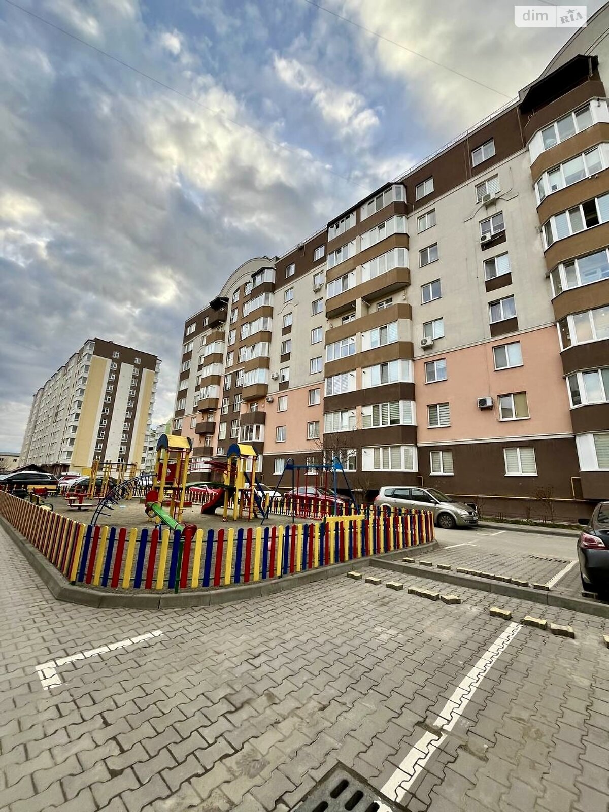 Комната в Хмельницком, на 1-й пер. Винницкий 14 в районе Выставка на продажу фото 1 Комната в Хмельницком, на 1-й пер. Винницкий 14 в районе Выставка на продажу фото 1