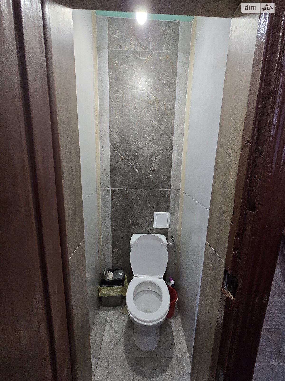 Кімната в Хмельницькому на вул. Зарічанська 14А в районі Виставка на продаж фото 1 Кімната в Хмельницькому на вул. Зарічанська 14А в районі Виставка на продаж фото 1