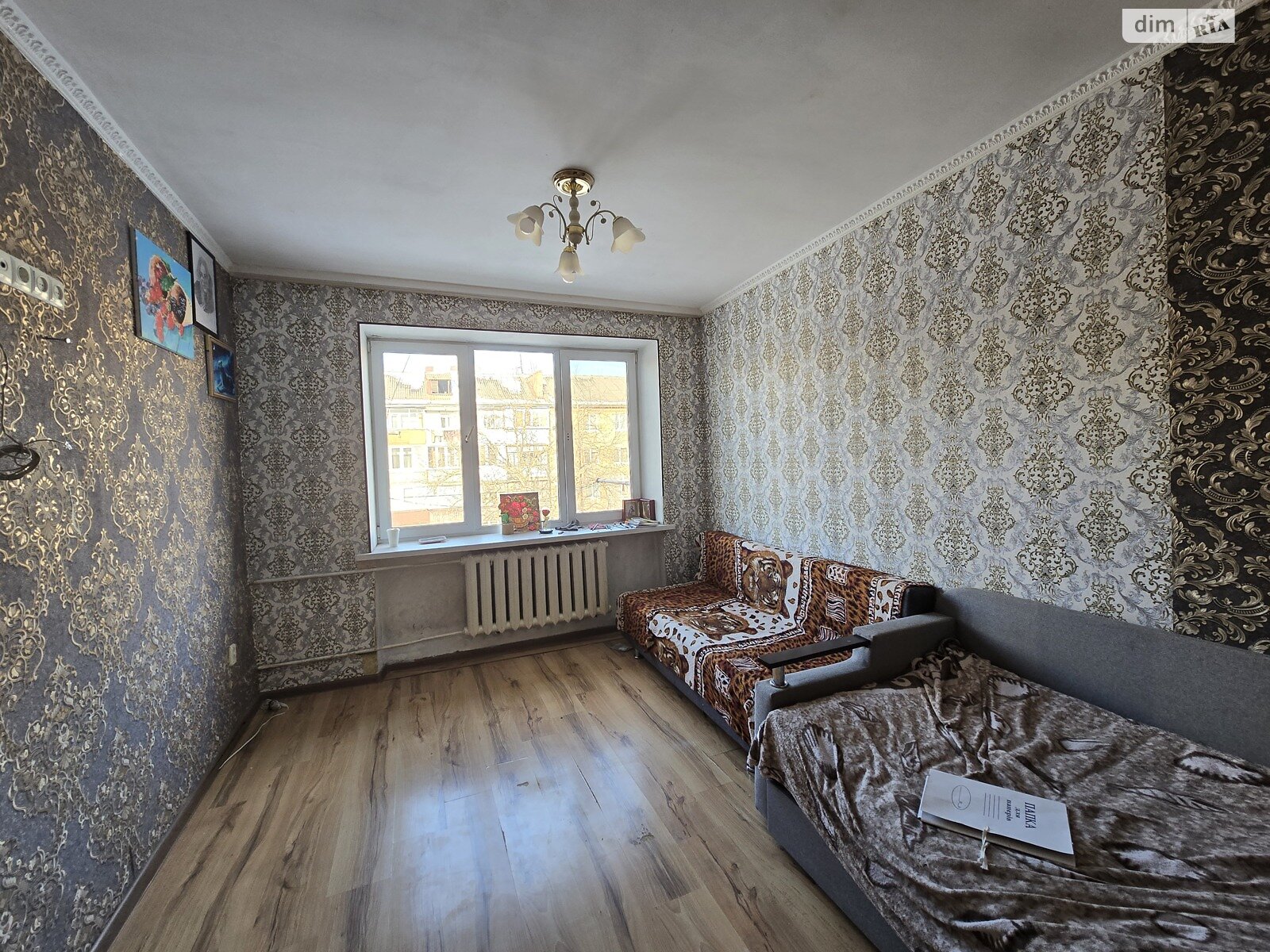 Кімната в Хмельницькому на вул. Зарічанська 14А в районі Виставка на продаж фото 1 Кімната в Хмельницькому на вул. Зарічанська 14А в районі Виставка на продаж фото 1