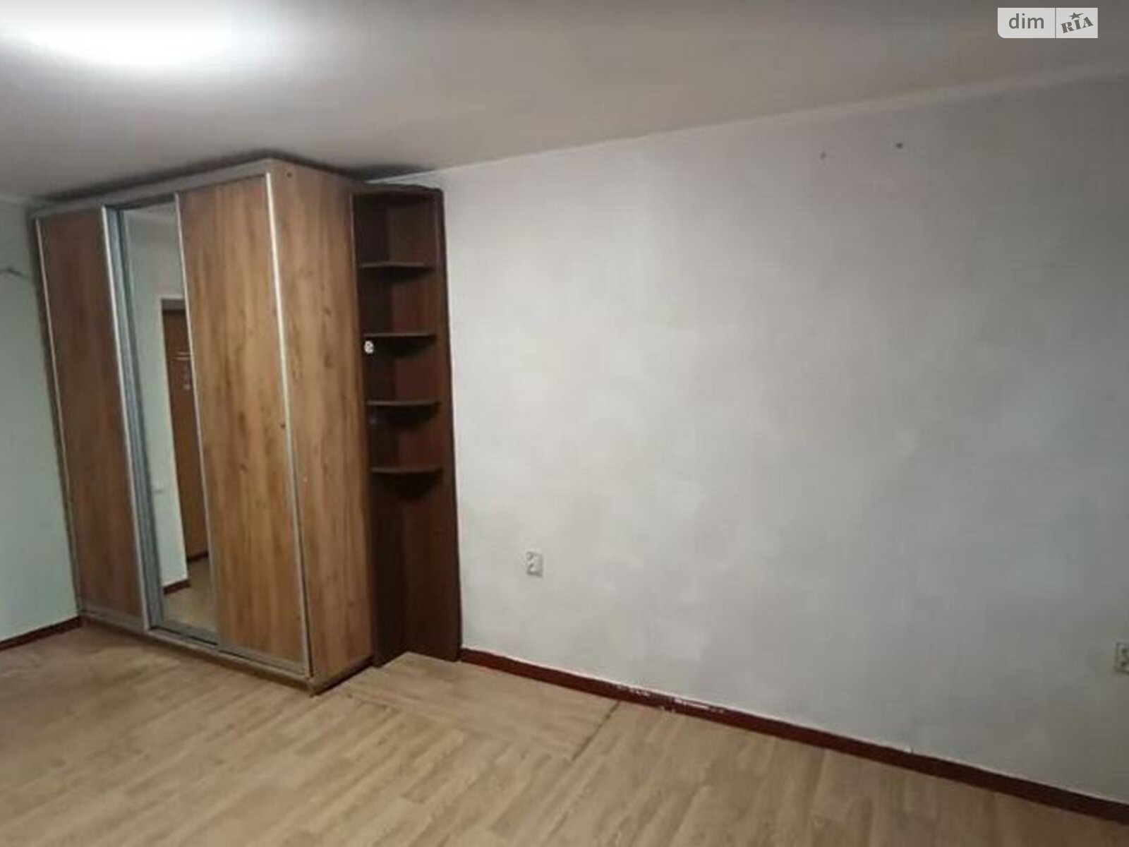 Комната в Хмельницком, на ул. Институтская 13 в районе Юго-Западный на продажу фото 1 Комната в Хмельницком, на ул. Институтская 13 в районе Юго-Западный на продажу фото 1