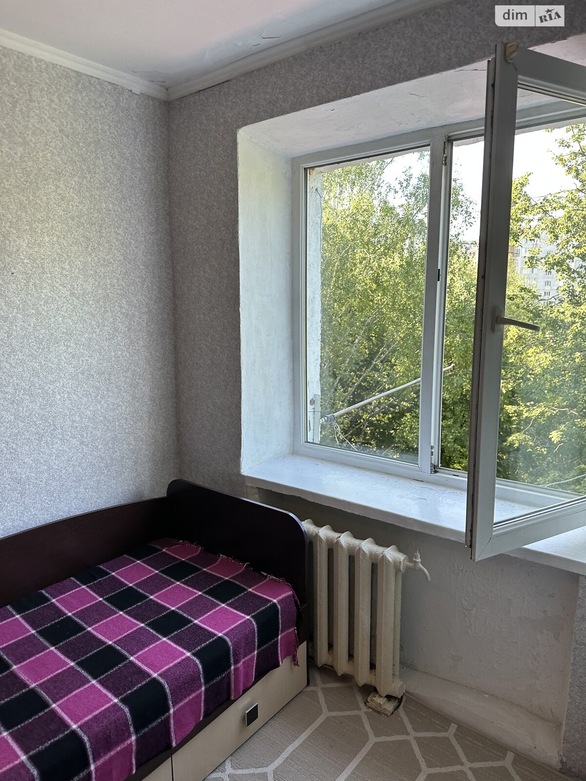 Комната в Хмельницком, на шоссе Львовское 39/1, кв. 120 в районе Юго-Западный на продажу фото 1 Комната в Хмельницком, на шоссе Львовское 39/1, кв. 120 в районе Юго-Западный на продажу фото 1