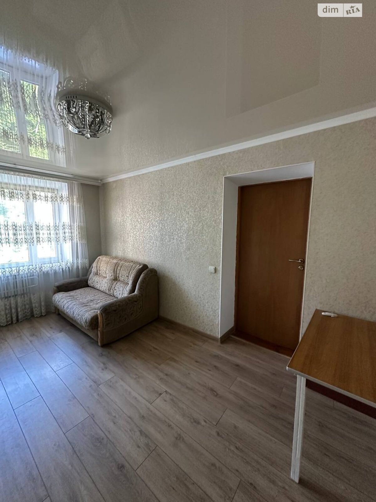 Комната в Хмельницком, на ул. Тернопольская 15 в районе Юго-Западный на продажу фото 1 Комната в Хмельницком, на ул. Тернопольская 15 в районе Юго-Западный на продажу фото 1