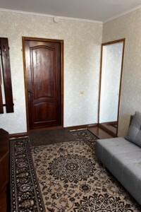 Комната в Хмельницком, на ул. Черновола 112, кв. 126 в районе Загот Зерно на продажу фото 2