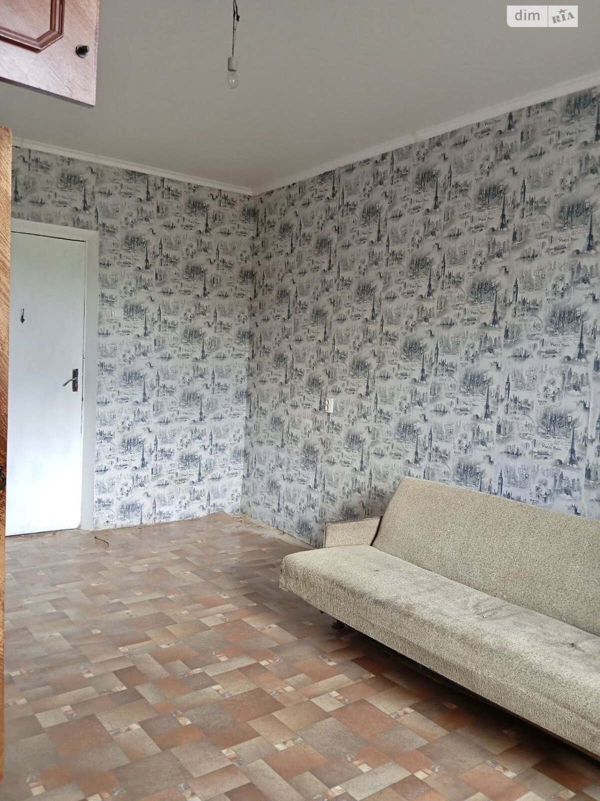 Кімната в Хмельницькому на вул. Чорновола 33 в районі Загот Зерно на продаж фото 1 Кімната в Хмельницькому на вул. Чорновола 33 в районі Загот Зерно на продаж фото 1