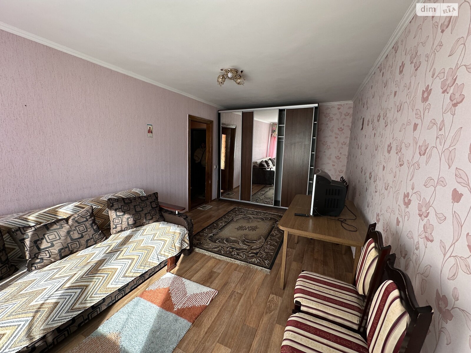 Комната в Хмельницком, на ул. Черновола в районе Загот Зерно на продажу фото 1 Комната в Хмельницком, на ул. Черновола в районе Загот Зерно на продажу фото 1