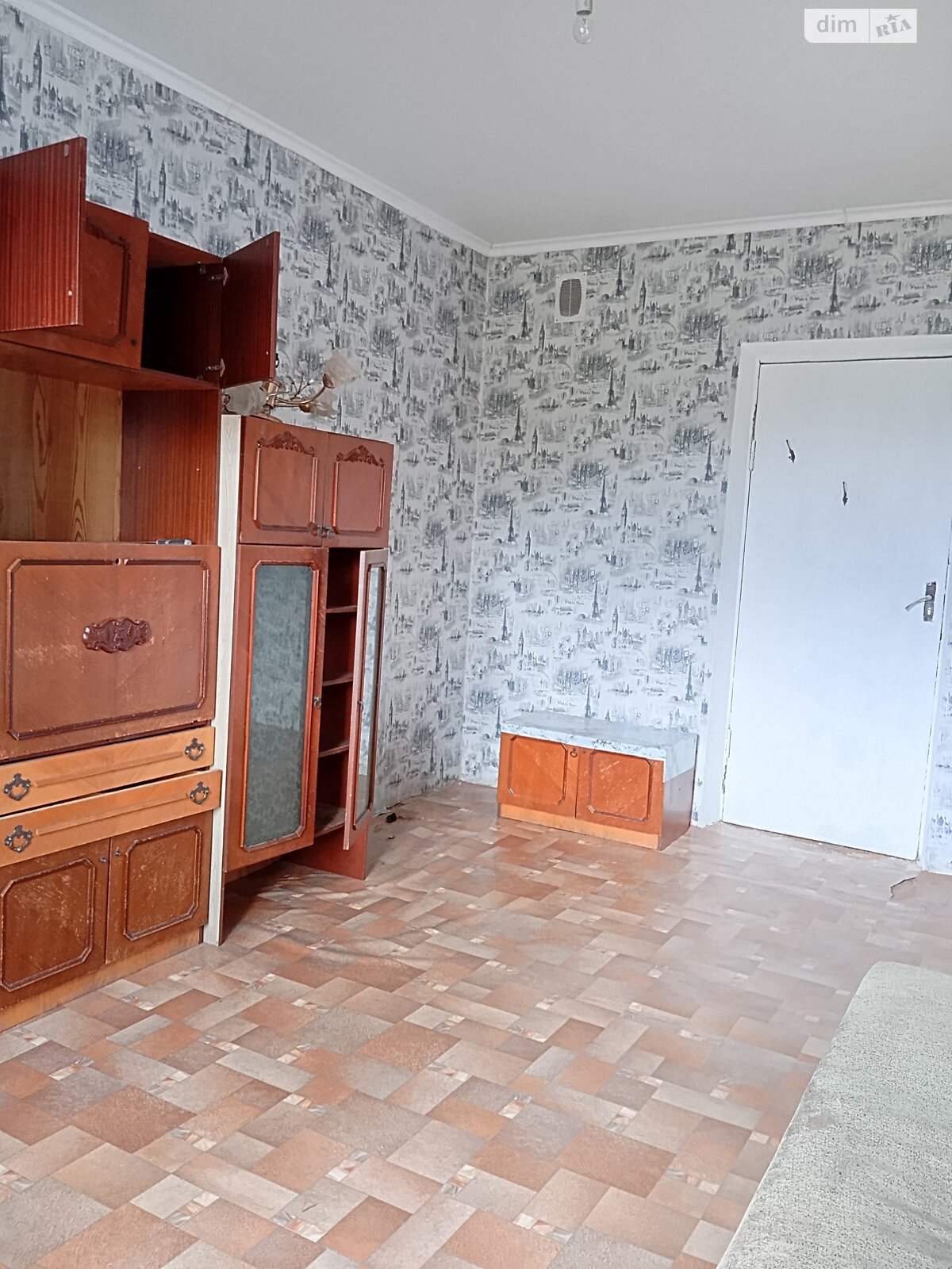 Комната в Хмельницком, на ул. Черновола Вячеслава 33 в районе Загот Зерно на продажу фото 1 Комната в Хмельницком, на ул. Черновола Вячеслава 33 в районе Загот Зерно на продажу фото 1