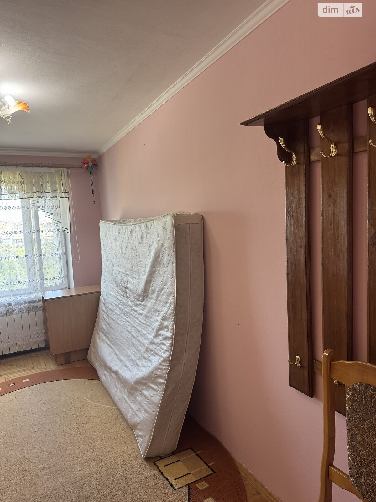 Комната в Ивано-Франковске, на ул. Довженко А. в районе Бам на продажу фото 1 Комната в Ивано-Франковске, на ул. Довженко А. в районе Бам на продажу фото 1