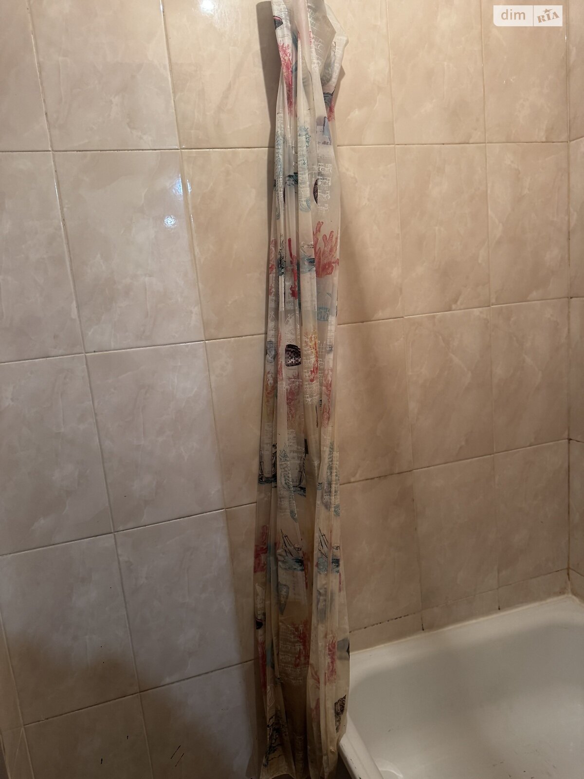 Комната в Ивано-Франковске, на ул. Довженко А. в районе Бам на продажу фото 1 Комната в Ивано-Франковске, на ул. Довженко А. в районе Бам на продажу фото 1