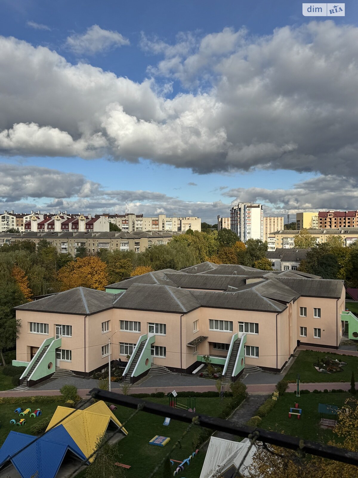 Комната в Ивано-Франковске, на ул. Довженко А. в районе Бам на продажу фото 1 Комната в Ивано-Франковске, на ул. Довженко А. в районе Бам на продажу фото 1