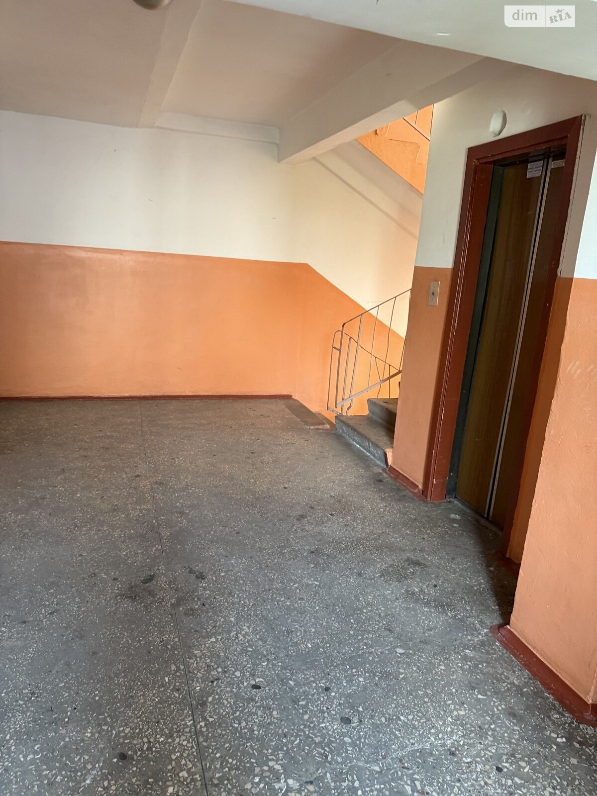Комната в Житомире, на ул. Атаманов Соколовских в районе Гормолзавод на продажу фото 1 Комната в Житомире, на ул. Атаманов Соколовских в районе Гормолзавод на продажу фото 1