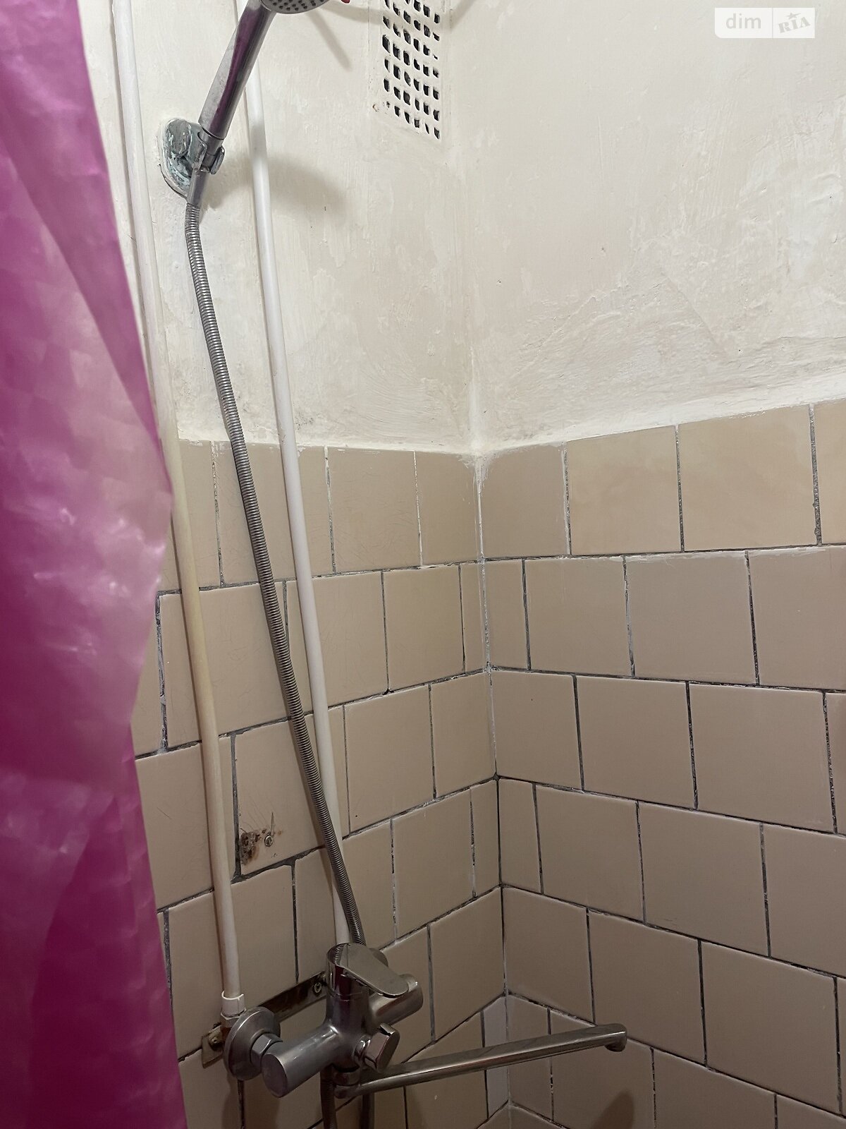 Комната в Житомире, на ул. Гонты Ивана в районе Смолянка на продажу фото 1 Комната в Житомире, на ул. Гонты Ивана в районе Смолянка на продажу фото 1