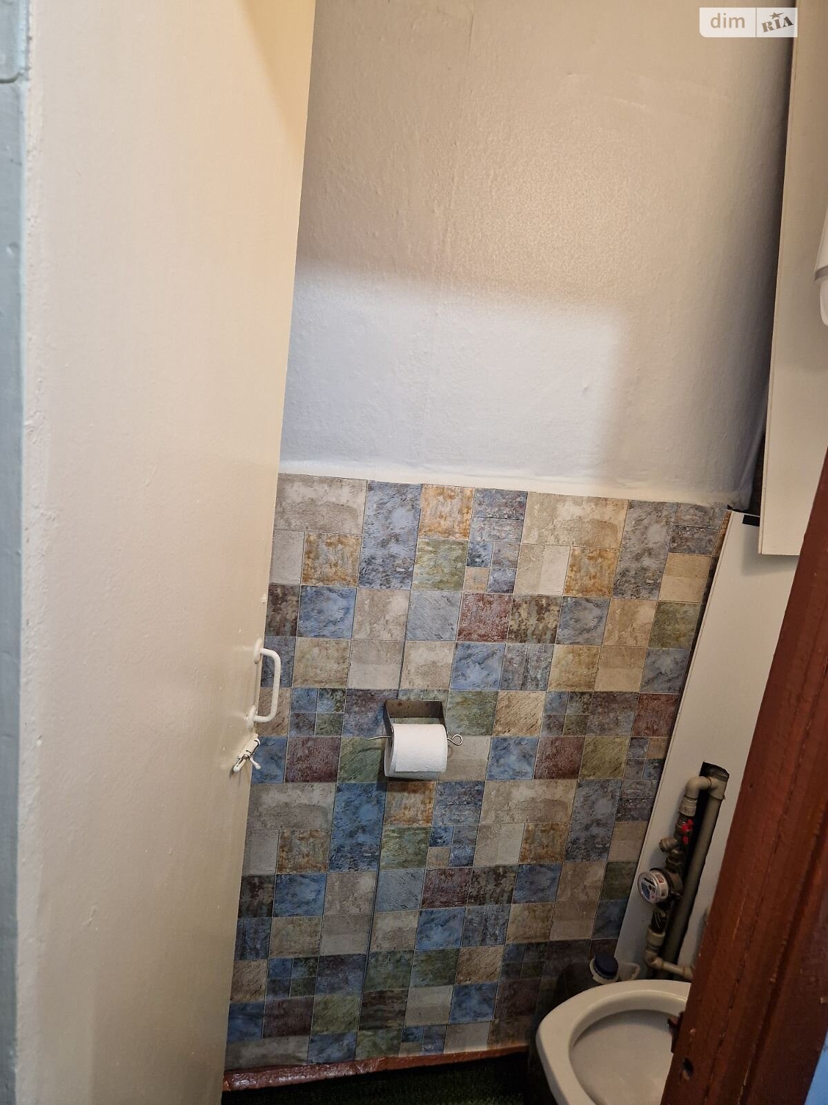 Кімната в Житомирі на вул. Гонти Івана 2, кв. 909 в районі Смолянка на продаж фото 1