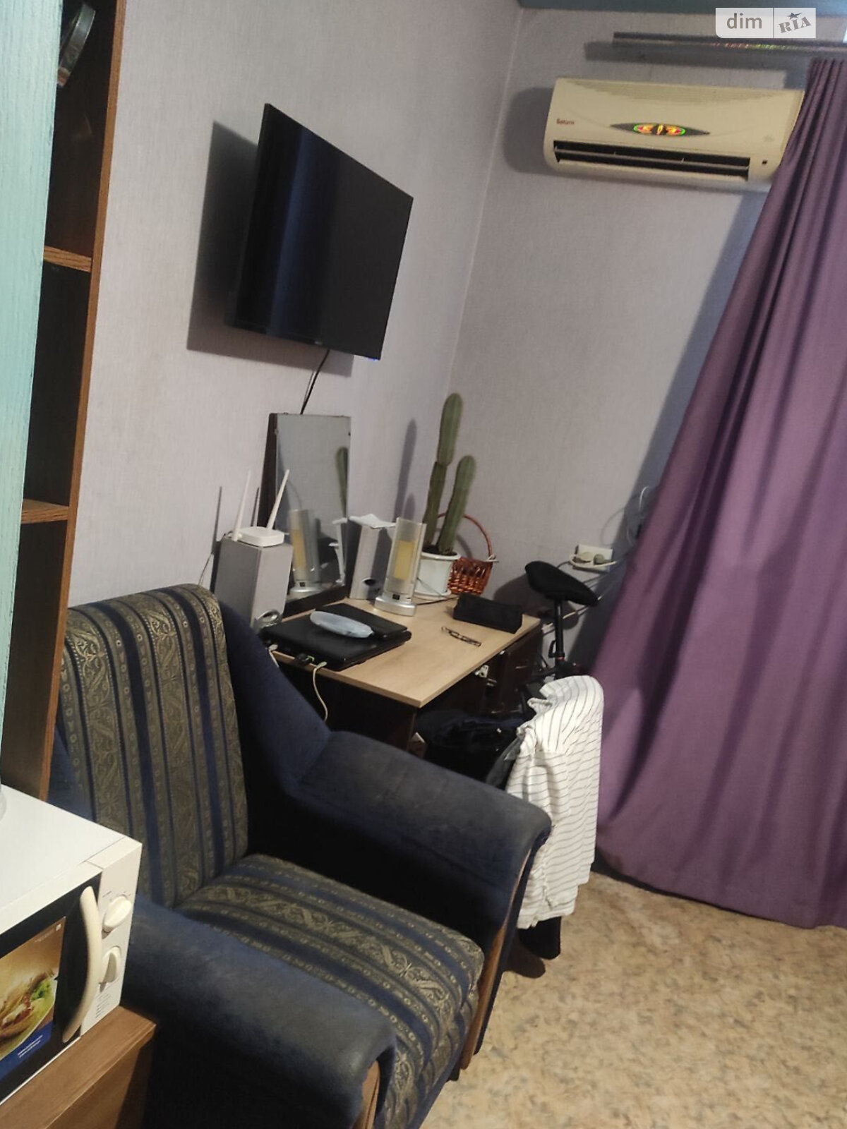 Кімната в Житомирі на Центр 55, кв. 17 в районі Центр на продаж фото 1 Кімната в Житомирі на Центр 55, кв. 17 в районі Центр на продаж фото 1