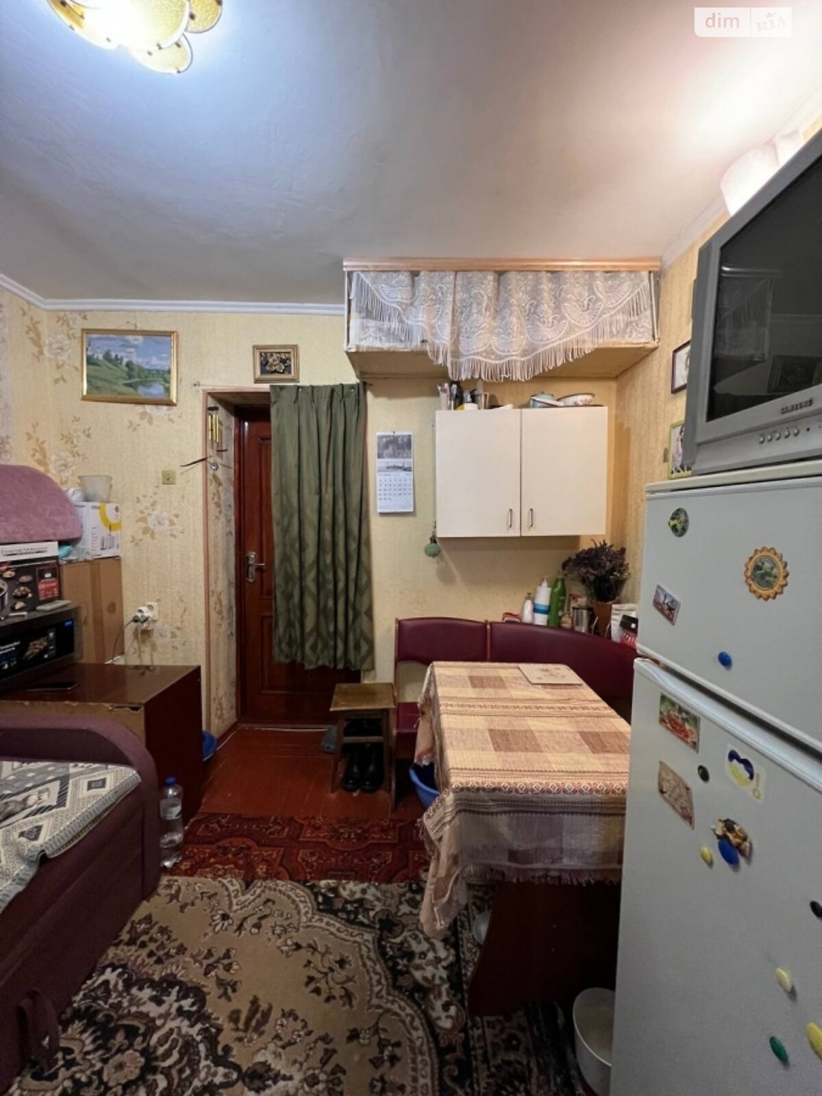 Комната в Житомире, на Грушевського 35 в районе Центр на продажу фото 1 Комната в Житомире, на Грушевського 35 в районе Центр на продажу фото 1