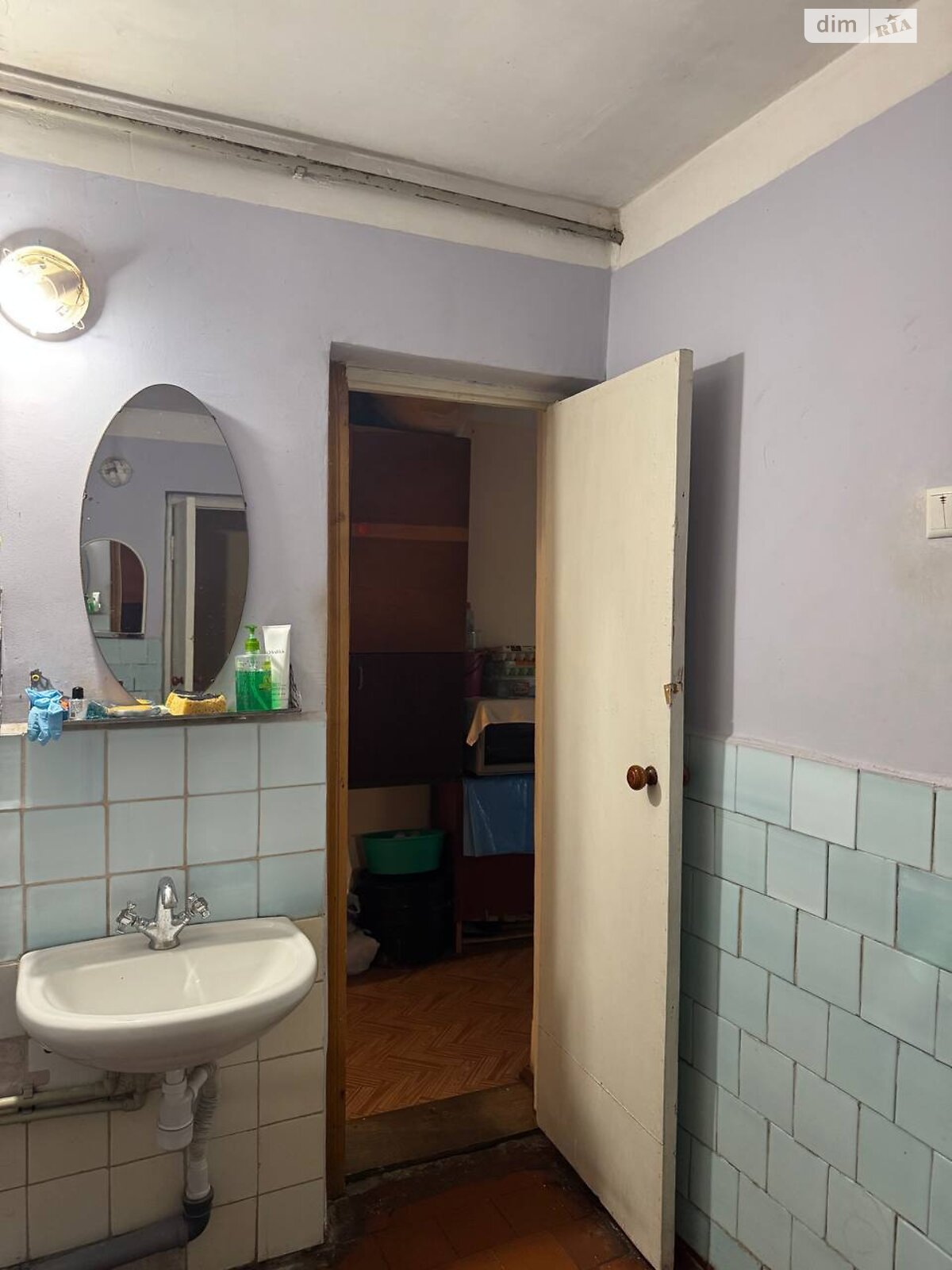Комната в Житомире, на пл. Полевая 14, кв. 68 в районе Восточный на продажу фото 1 Комната в Житомире, на пл. Полевая 14, кв. 68 в районе Восточный на продажу фото 1