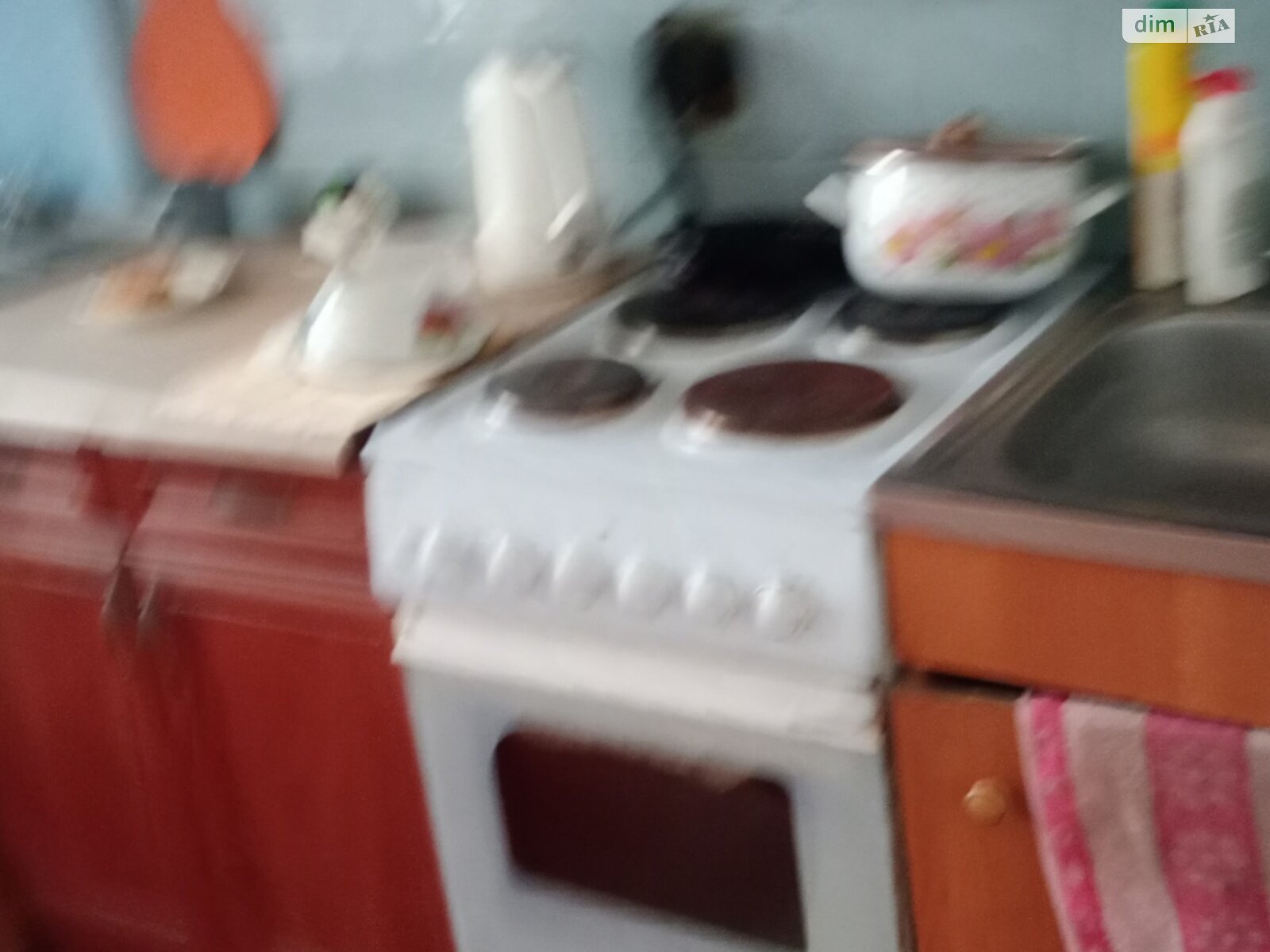 Комната в Киеве, на ул. Азербайджанская 8А на продажу фото 1 Комната в Киеве, на ул. Азербайджанская 8А на продажу фото 1