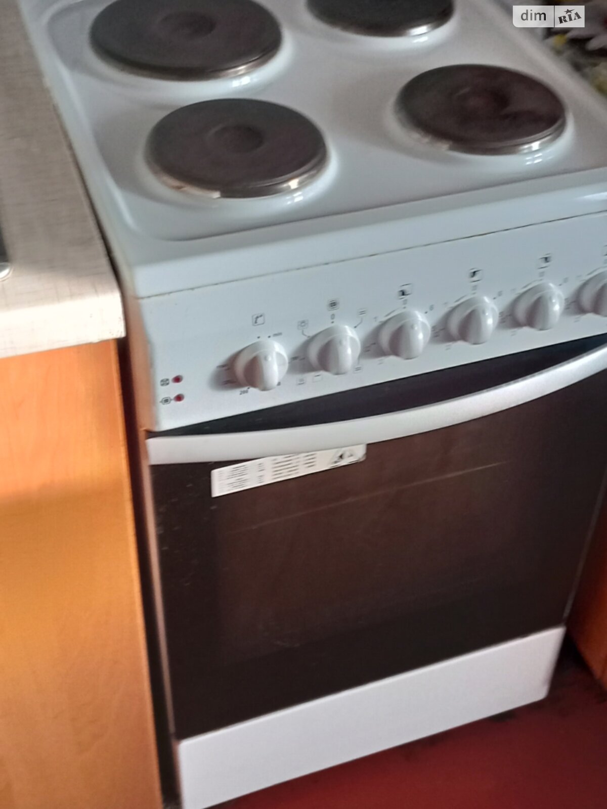 Комната в Киеве, на ул. Азербайджанская 8А на продажу фото 1 Комната в Киеве, на ул. Азербайджанская 8А на продажу фото 1