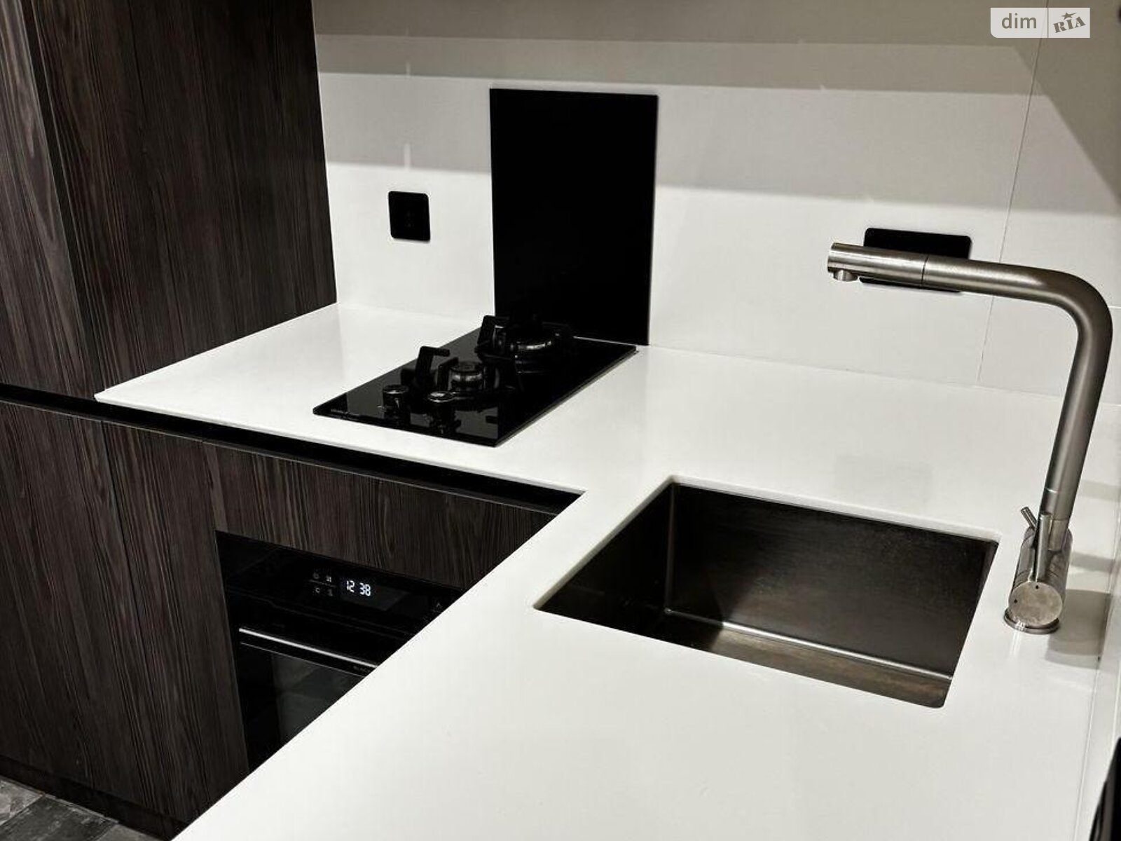 Комната в Киеве, на ул. Академика Ефремова 7А в районе Беличи на продажу фото 1