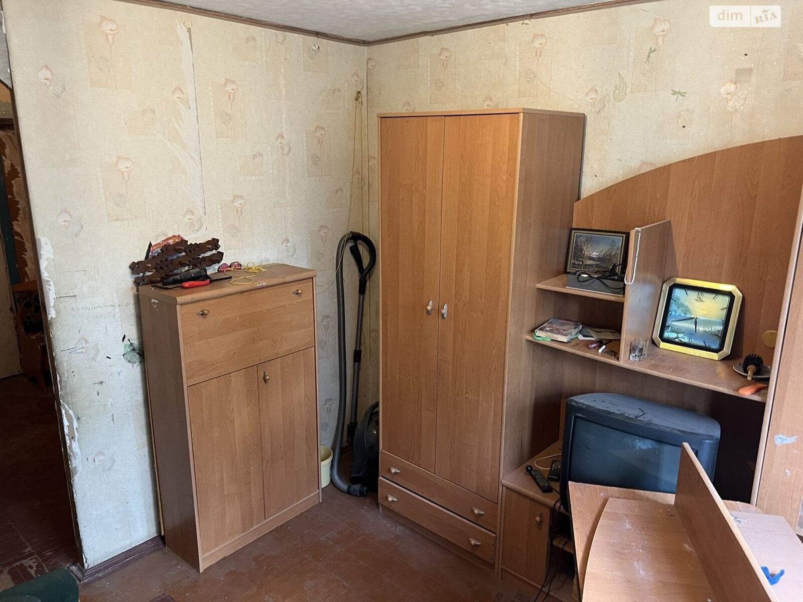 Комната в Киеве, на ул. Мрии 5Б в районе Берковец на продажу фото 1 Комната в Киеве, на ул. Мрии 5Б в районе Берковец на продажу фото 1