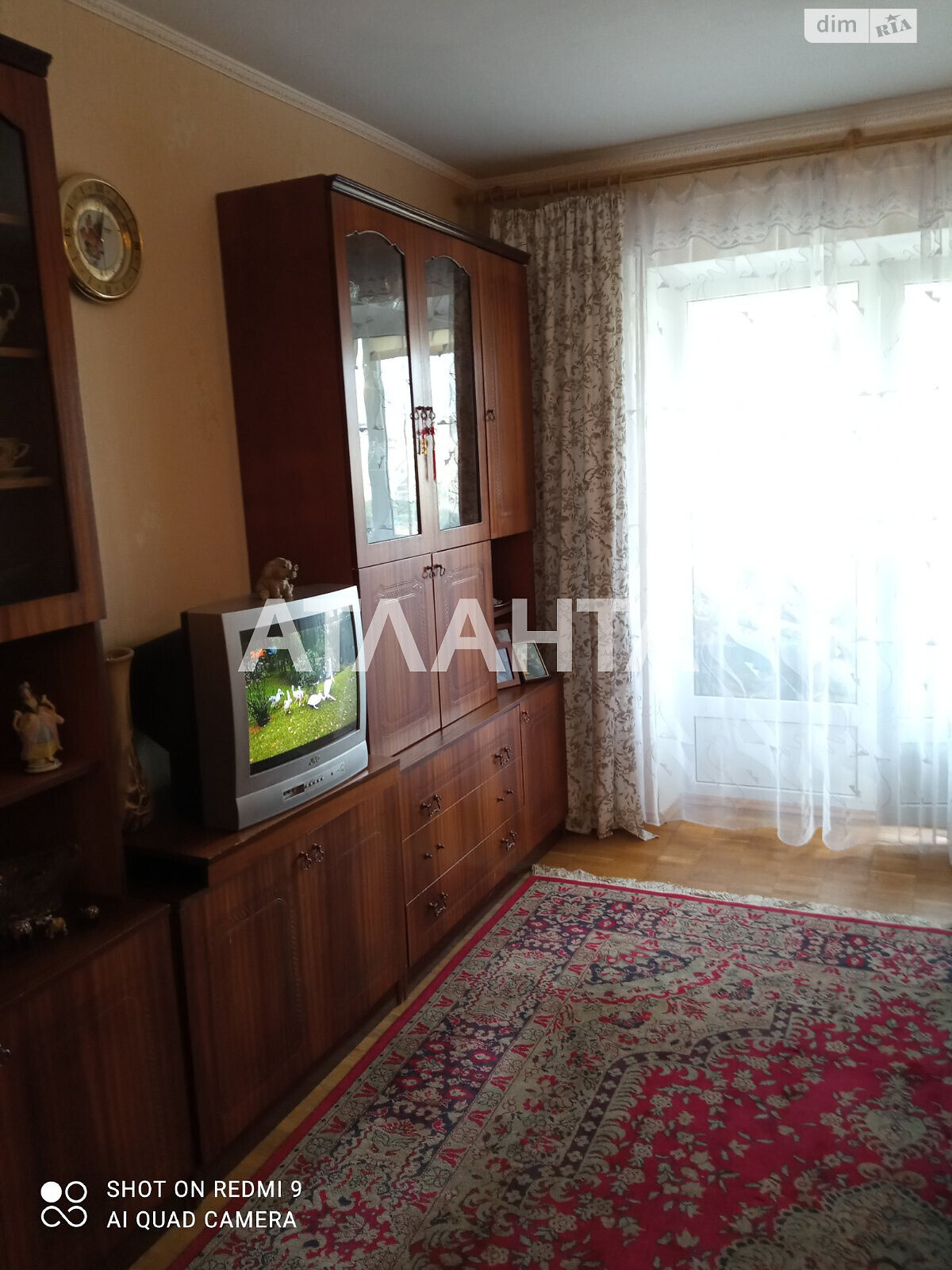 Комната в Киеве, на ул. Ивана Мыколайчука в районе Дарницкий на продажу фото 1 Комната в Киеве, на ул. Ивана Мыколайчука в районе Дарницкий на продажу фото 1