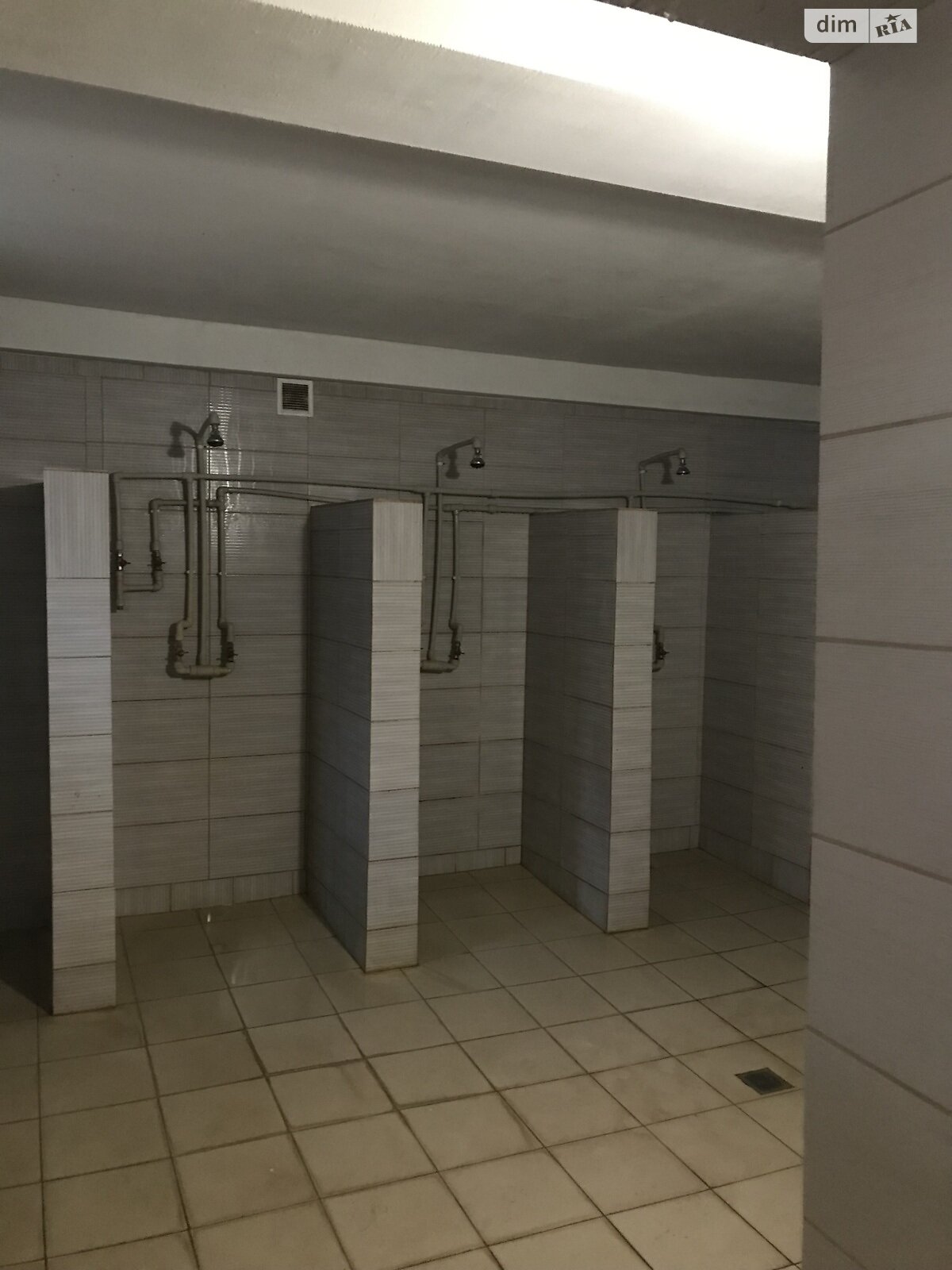 Комната в Киеве, на ул. Кубанской Украины 53А в районе Деснянский на продажу фото 1 Комната в Киеве, на ул. Кубанской Украины 53А в районе Деснянский на продажу фото 1