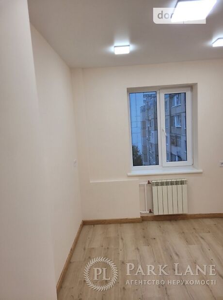 Комната в Киеве, на просп. Маяковского Владимира 25 в районе Деснянский на продажу фото 1 Комната в Киеве, на просп. Маяковского Владимира 25 в районе Деснянский на продажу фото 1
