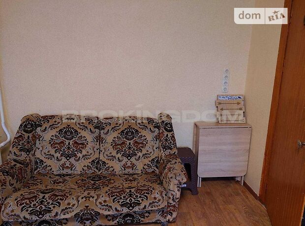 Комната в Киеве, на ул. Миропольская 15б в районе Деснянский на продажу фото 1 Комната в Киеве, на ул. Миропольская 15б в районе Деснянский на продажу фото 1