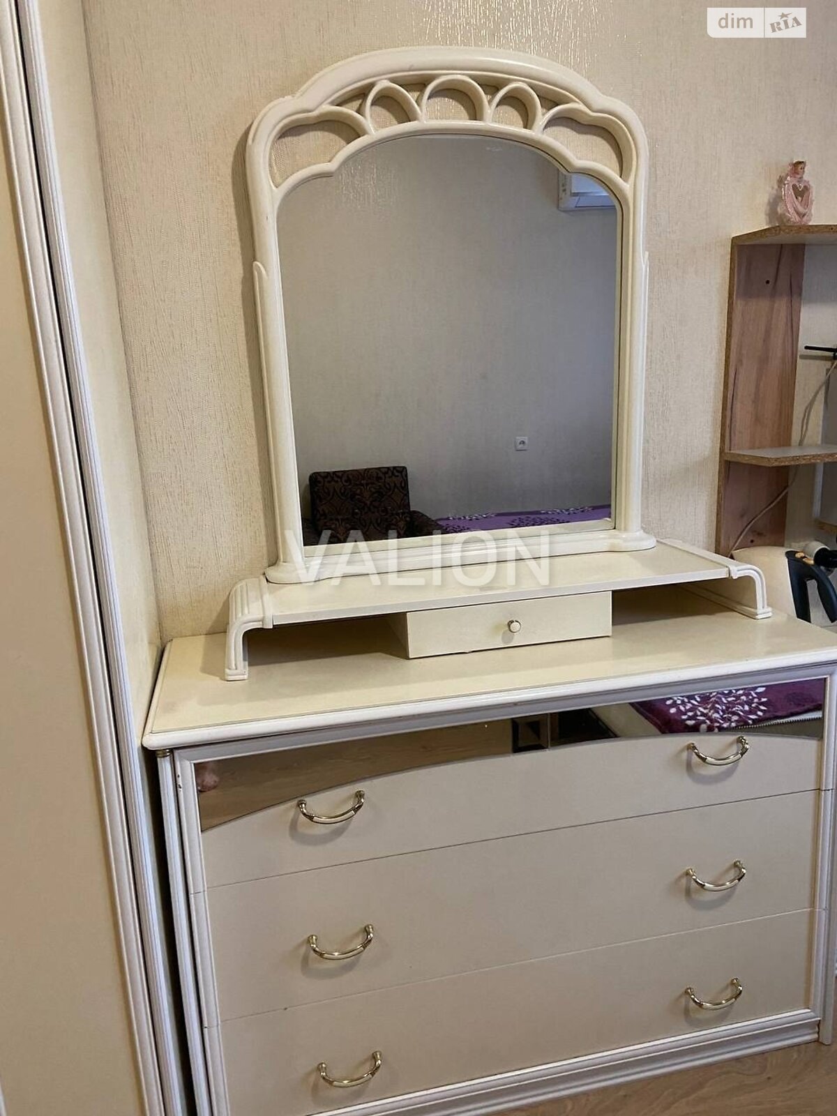 Комната в Киеве, на ул. Азербайджанская 8А в районе Днепровский на продажу фото 1 Комната в Киеве, на ул. Азербайджанская 8А в районе Днепровский на продажу фото 1