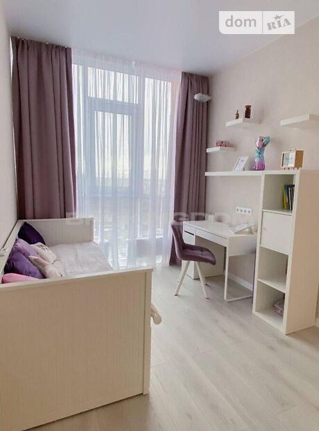 Комната в Киеве, на ул. Каховская 60 в районе Днепровский на продажу фото 1 Комната в Киеве, на ул. Каховская 60 в районе Днепровский на продажу фото 1