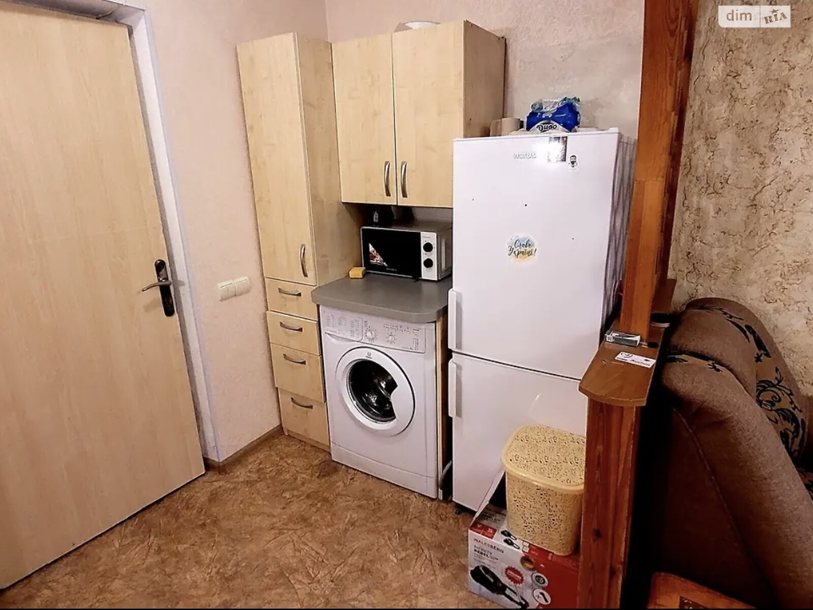 Комната в Киеве, на ул. Горловская 124/3 в районе Харьковский Массив на продажу фото 1 Комната в Киеве, на ул. Горловская 124/3 в районе Харьковский Массив на продажу фото 1