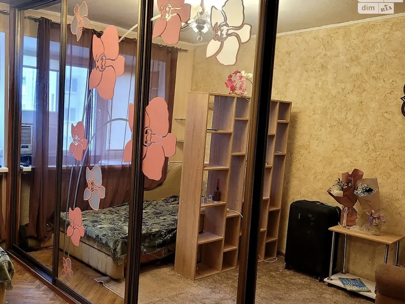 Комната в Киеве, на ул. Горловская 124/3 в районе Харьковский Массив на продажу фото 1 Комната в Киеве, на ул. Горловская 124/3 в районе Харьковский Массив на продажу фото 1
