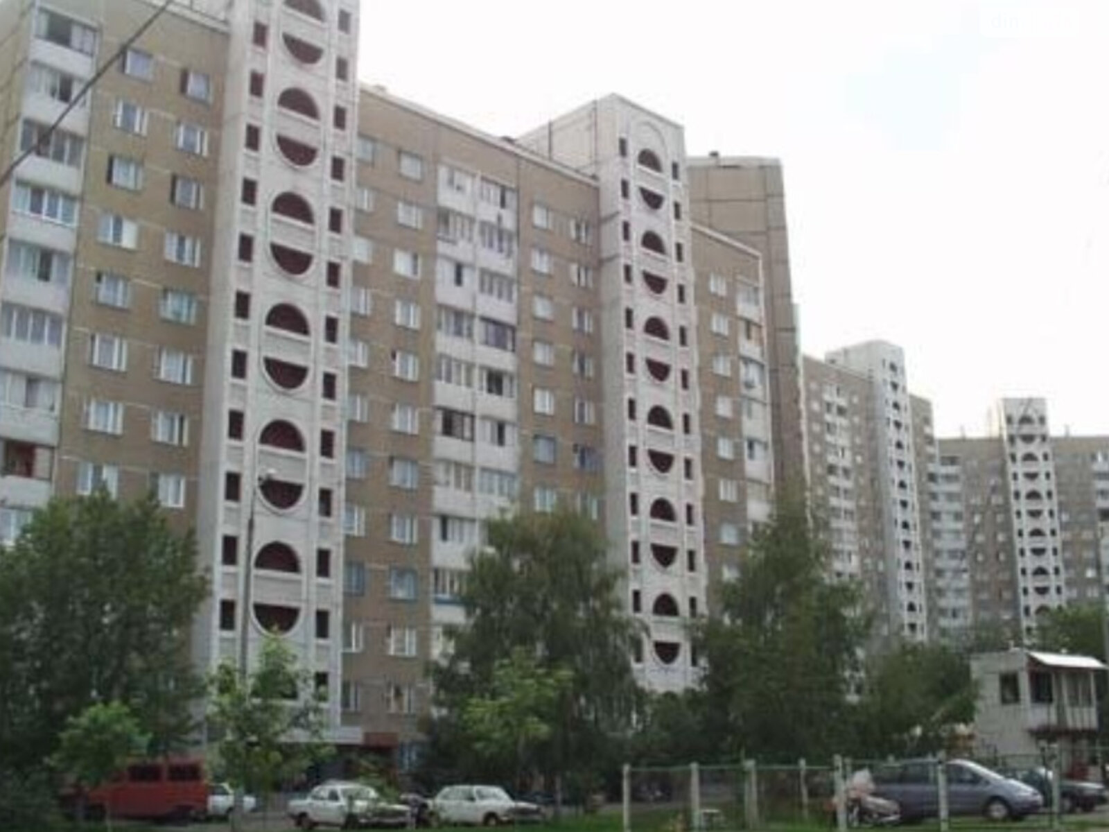 Кімната в Києві на шосе Харківське 146 в районі Харківський Масив на продаж фото 1 Кімната в Києві на шосе Харківське 146 в районі Харківський Масив на продаж фото 1