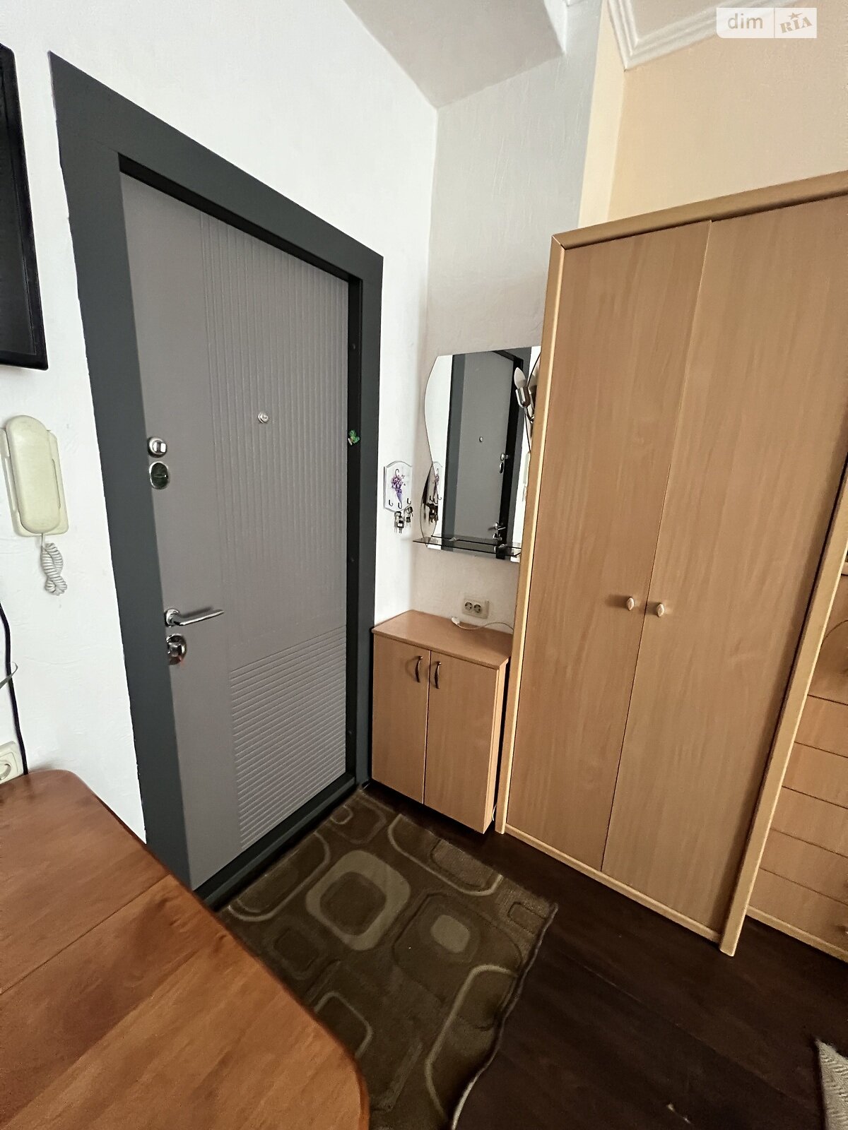 Комната в Киеве, на ул. Кирилловская 121/2 в районе Куреневка на продажу фото 1 Комната в Киеве, на ул. Кирилловская 121/2 в районе Куреневка на продажу фото 1