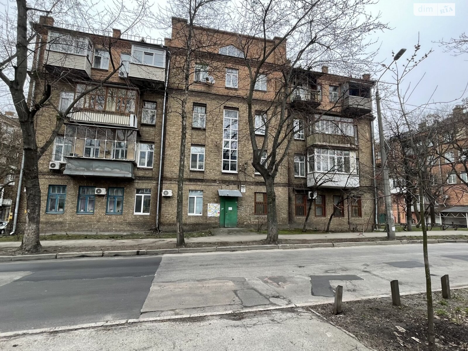 Комната в Киеве, на ул. Копыловская 2Б в районе Куреневка на продажу фото 1