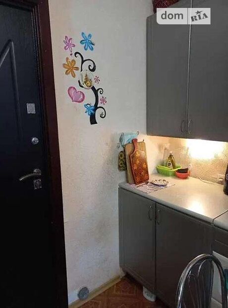 Комната в Киеве, на ул. Братиславская 8а в районе Лесной Массив на продажу фото 1 Комната в Киеве, на ул. Братиславская 8а в районе Лесной Массив на продажу фото 1