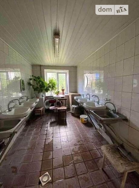 Комната в Киеве, на ул. Братиславская 8 в районе Лесной Массив на продажу фото 1 Комната в Киеве, на ул. Братиславская 8 в районе Лесной Массив на продажу фото 1