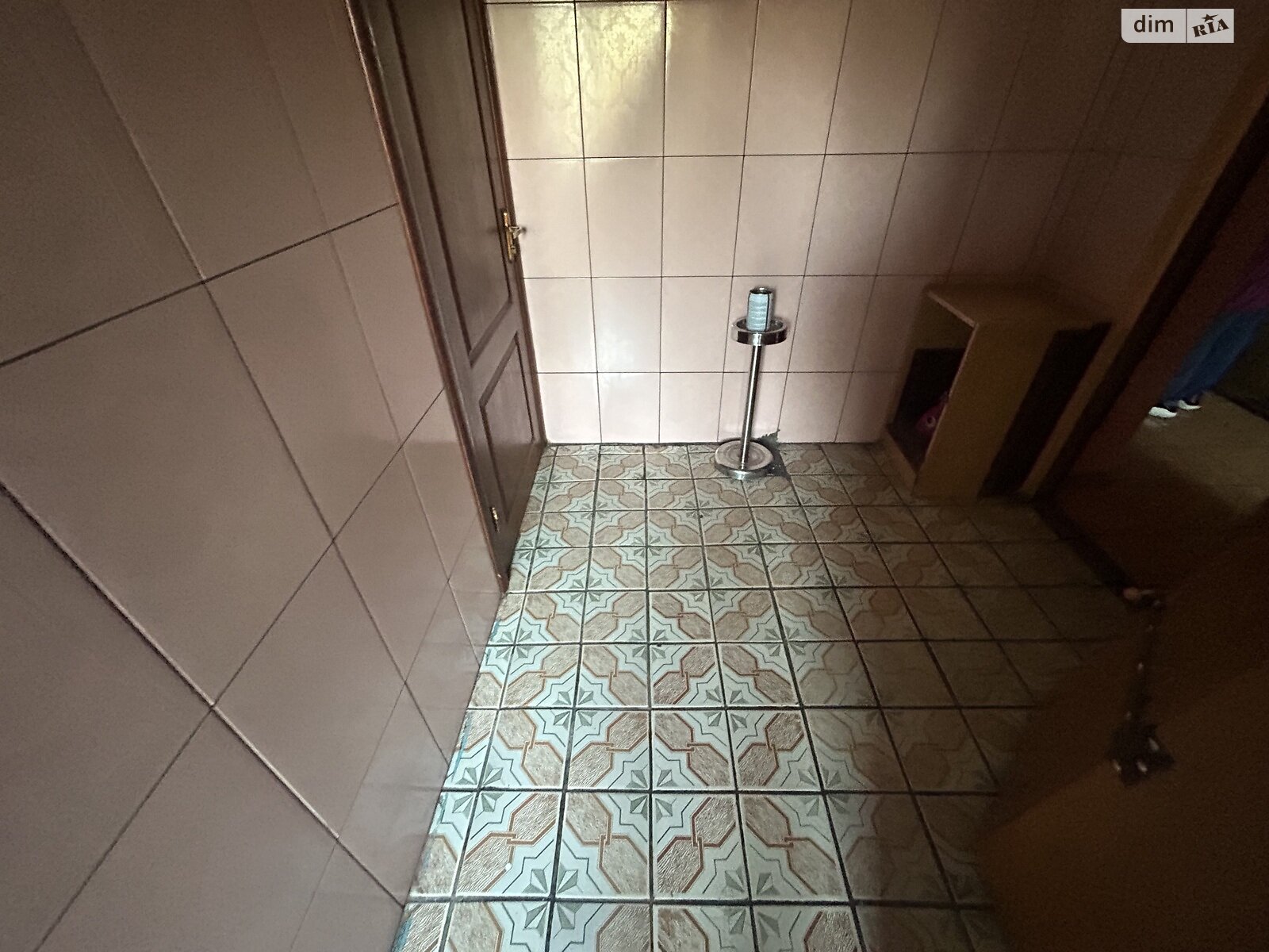 Кімната в Києві на вул. Братиславська 8А в районі Лісовий Масив на продаж фото 1