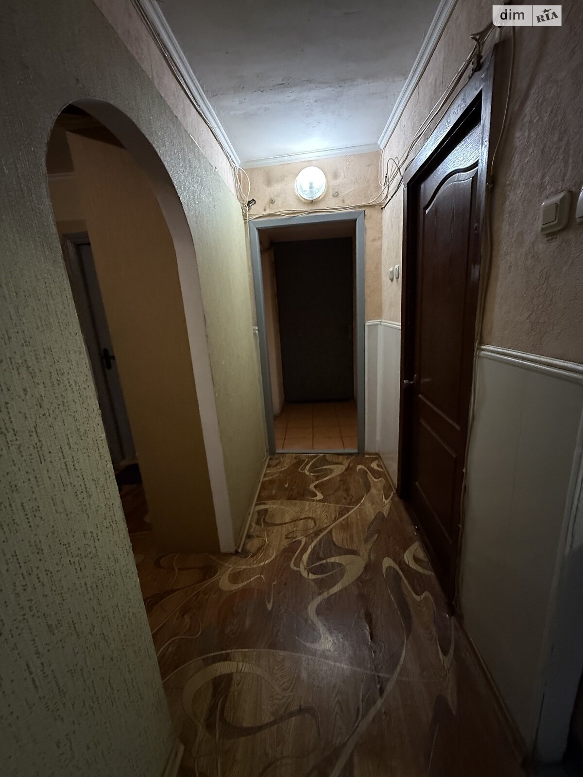 Комната в Киеве, на ул. Космонавта Поповича 10А в районе Лесной Массив на продажу фото 1 Комната в Киеве, на ул. Космонавта Поповича 10А в районе Лесной Массив на продажу фото 1