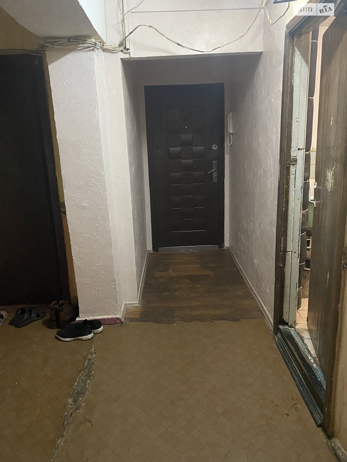 Комната в Киеве, на ул. Космонавта Поповича 10 в районе Лесной Массив на продажу фото 1 Комната в Киеве, на ул. Космонавта Поповича 10 в районе Лесной Массив на продажу фото 1