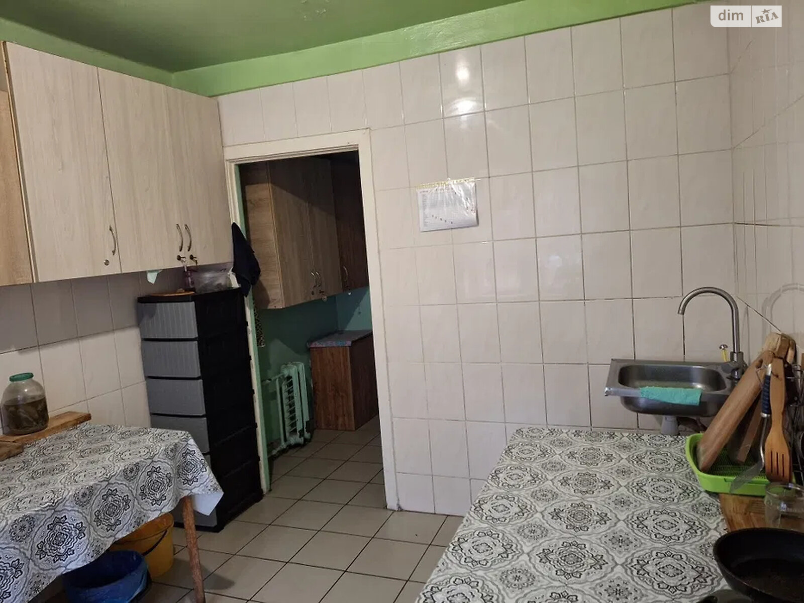 Комната в Киеве, на ул. Кубанской Украины 53А в районе Лесной Массив на продажу фото 1 Комната в Киеве, на ул. Кубанской Украины 53А в районе Лесной Массив на продажу фото 1