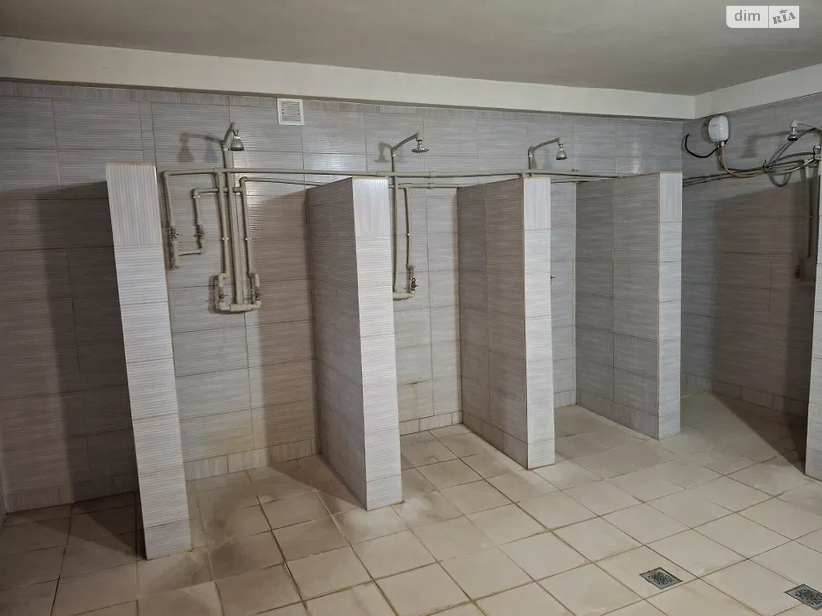 Комната в Киеве, на ул. Кубанской Украины 53А в районе Лесной Массив на продажу фото 1 Комната в Киеве, на ул. Кубанской Украины 53А в районе Лесной Массив на продажу фото 1