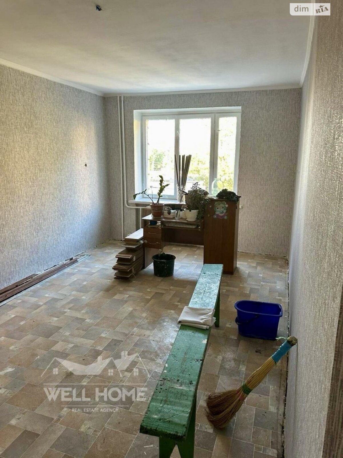 Комната в Киеве, на просп. Лесной 12Б в районе Лесной Массив на продажу фото 1