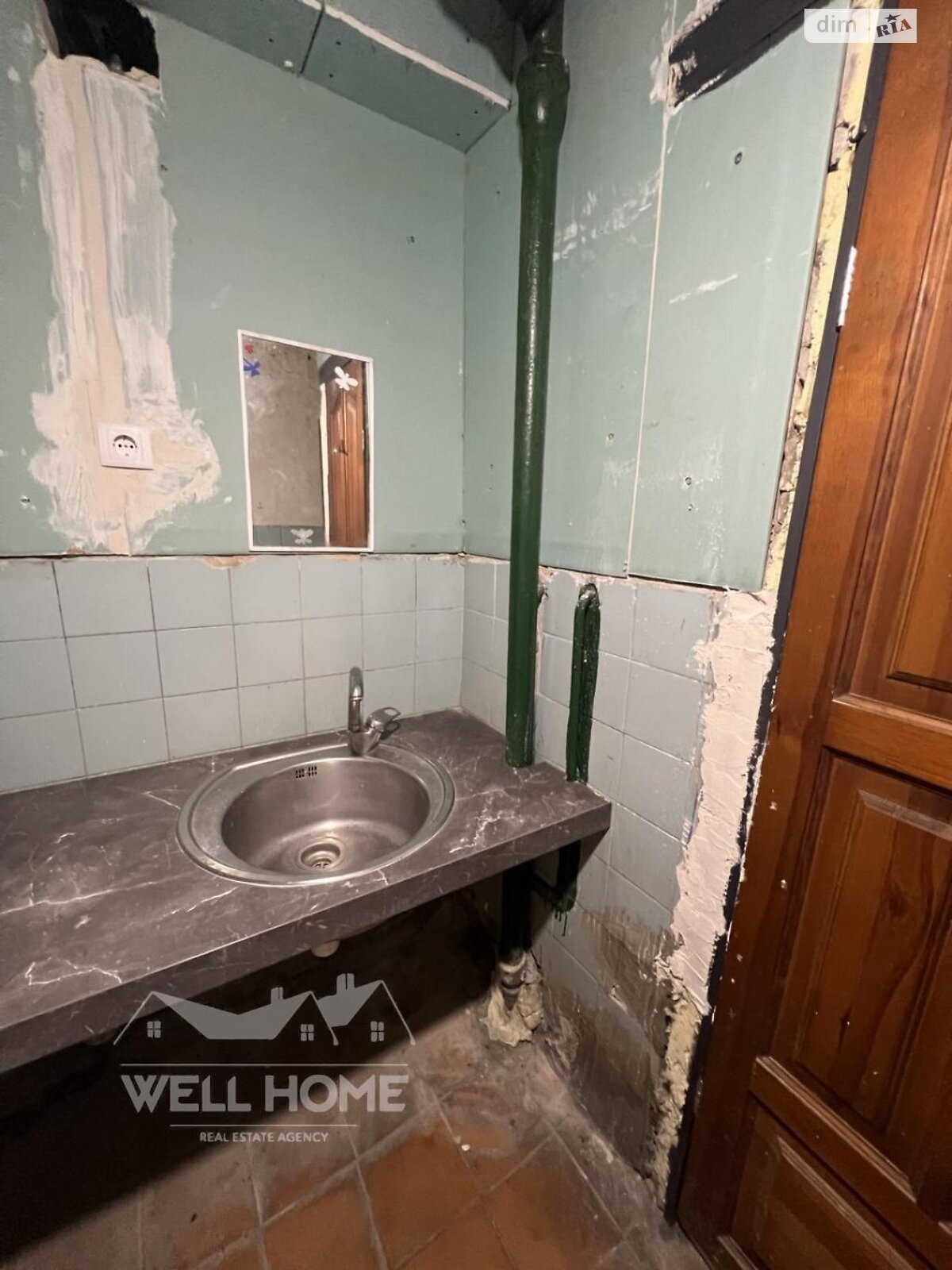 Комната в Киеве, на просп. Лесной 12Б в районе Лесной Массив на продажу фото 1