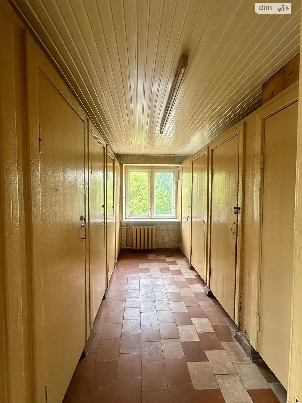 Комната в Киеве, на ул. Кубанской Украины 19А в районе Лесной Массив на продажу фото 1 Комната в Киеве, на ул. Кубанской Украины 19А в районе Лесной Массив на продажу фото 1
