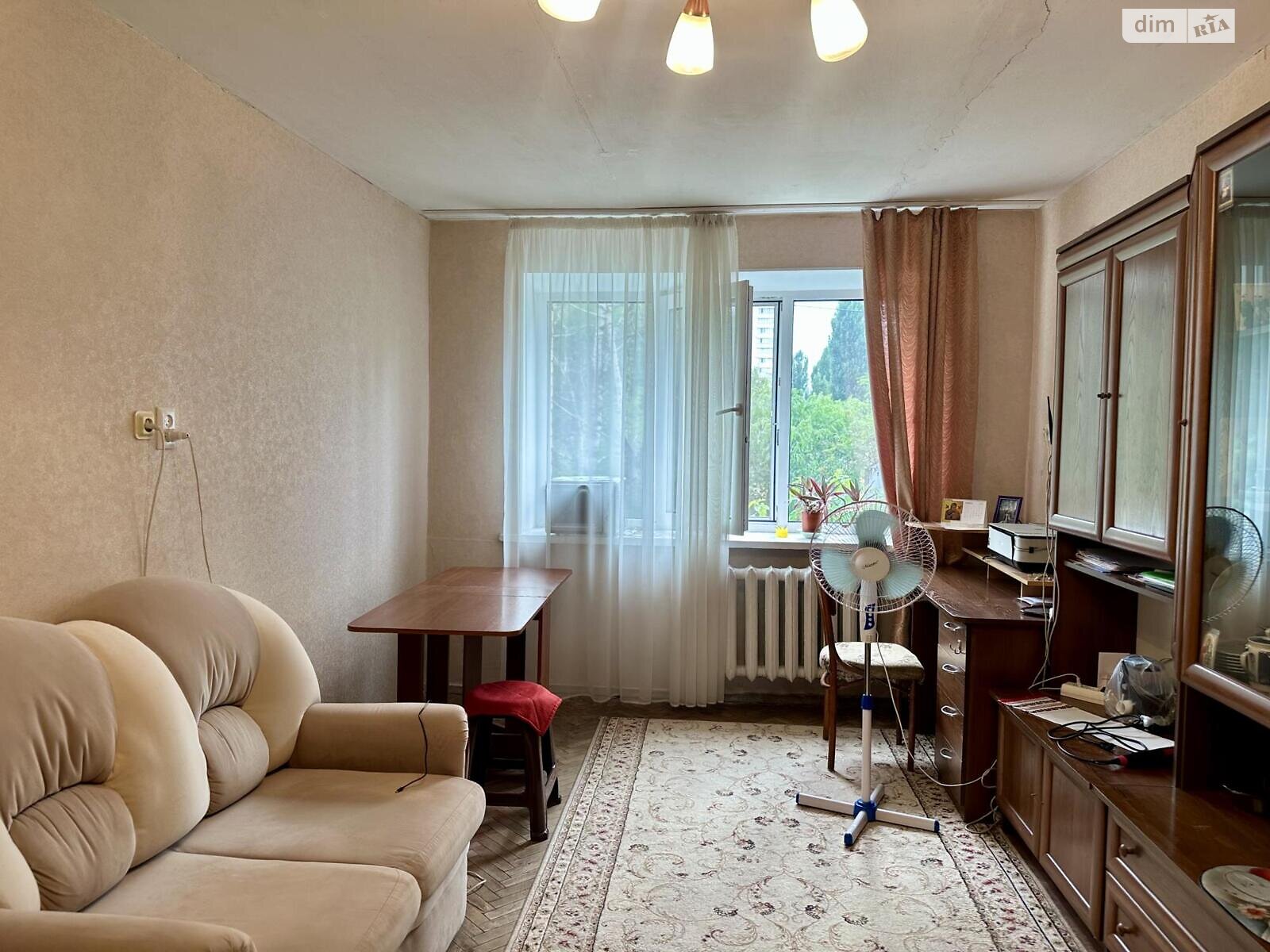 Комната в Киеве, на ул. Кубанской Украины 19А в районе Лесной Массив на продажу фото 1 Комната в Киеве, на ул. Кубанской Украины 19А в районе Лесной Массив на продажу фото 1