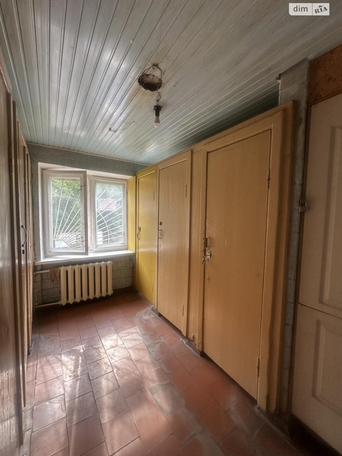 Комната в Киеве, на ул. Кубанской Украины 19А в районе Лесной Массив на продажу фото 1 Комната в Киеве, на ул. Кубанской Украины 19А в районе Лесной Массив на продажу фото 1
