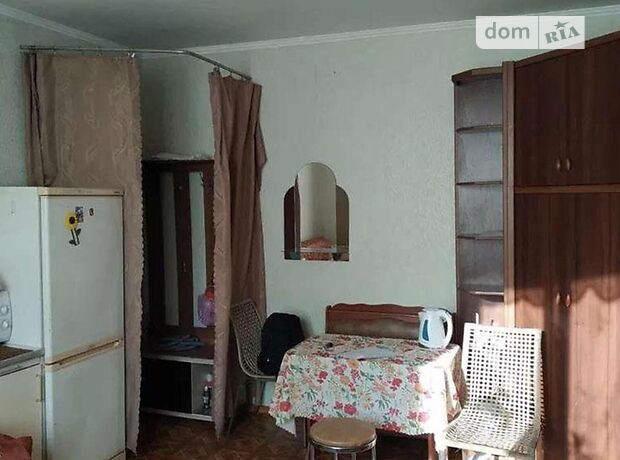 Комната в Киеве, на ул. Радистов 50 в районе Лесной Массив на продажу фото 1 Комната в Киеве, на ул. Радистов 50 в районе Лесной Массив на продажу фото 1